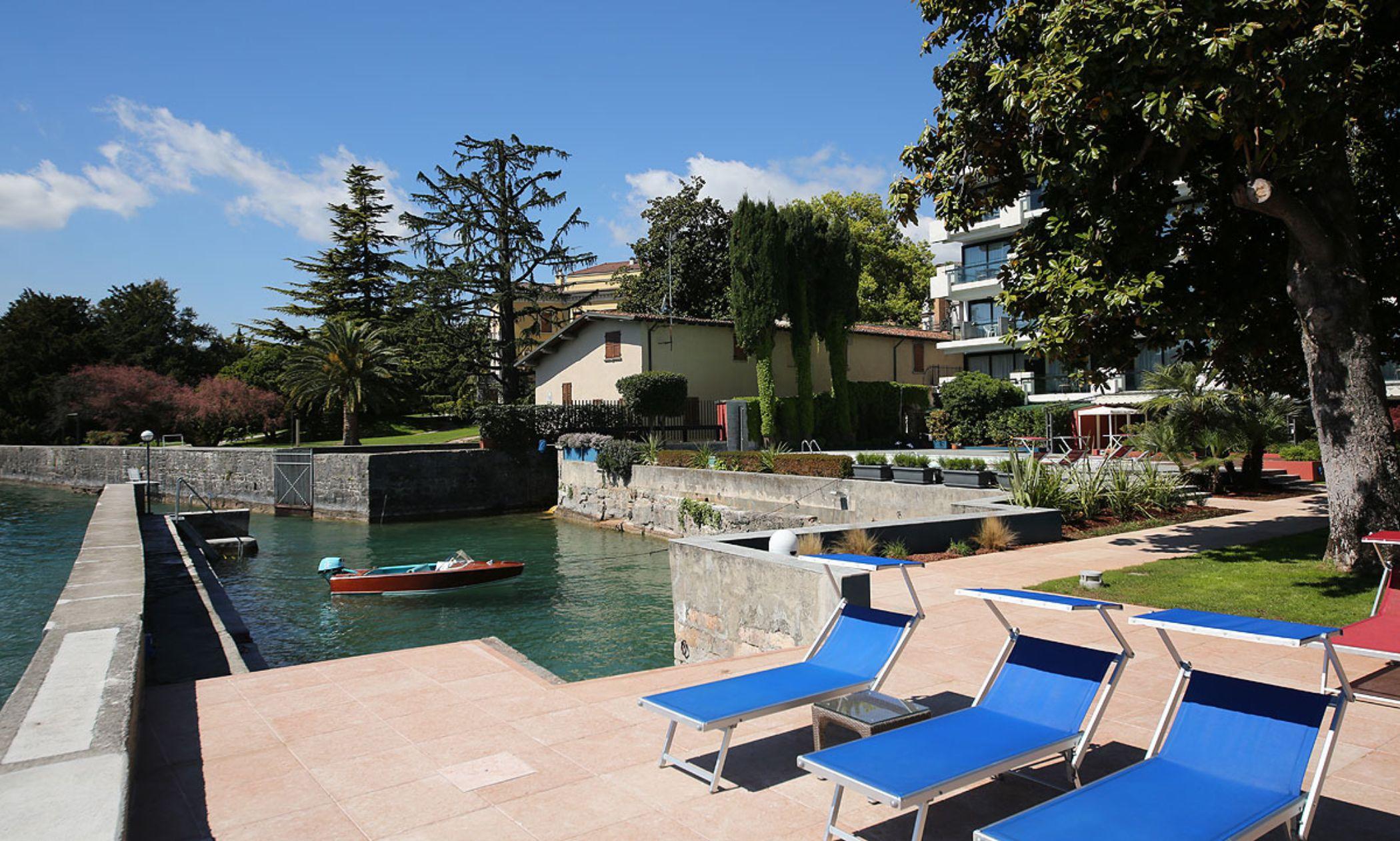 Hotel Salo Du Parc Экстерьер фото