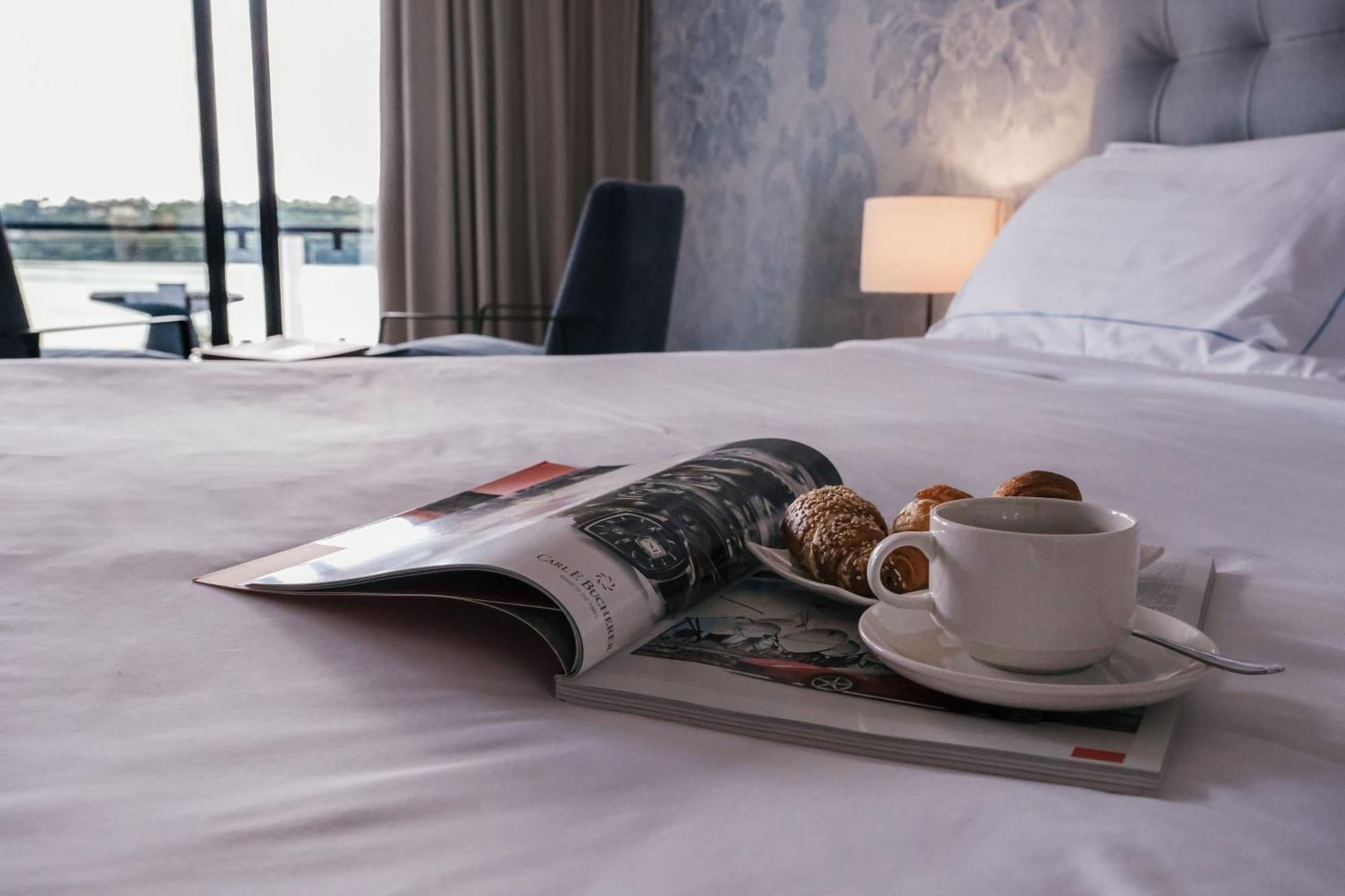 Hotel Salo Du Parc Экстерьер фото